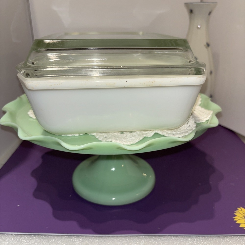 VINTAGE PYREX 575 - B 2 QT. SNOWFLAKE PATTERN  CASSEROLE DISH WITH 550 - C LID - Picture 5 of 14